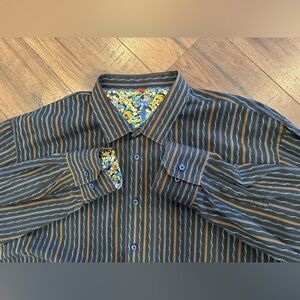Men's Striped Casual Button Down Shirt